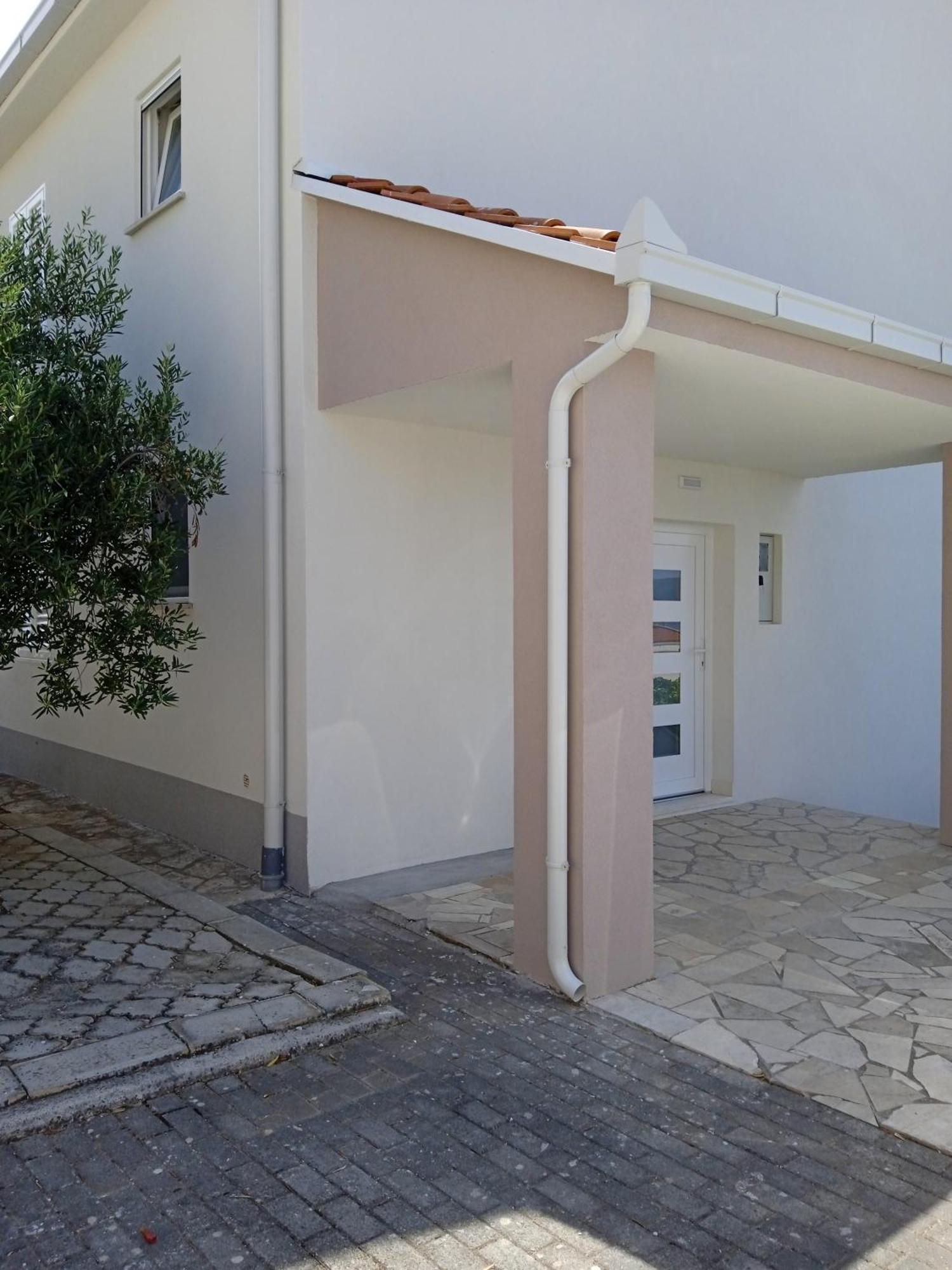 Apartmani More Komarna Exterior photo